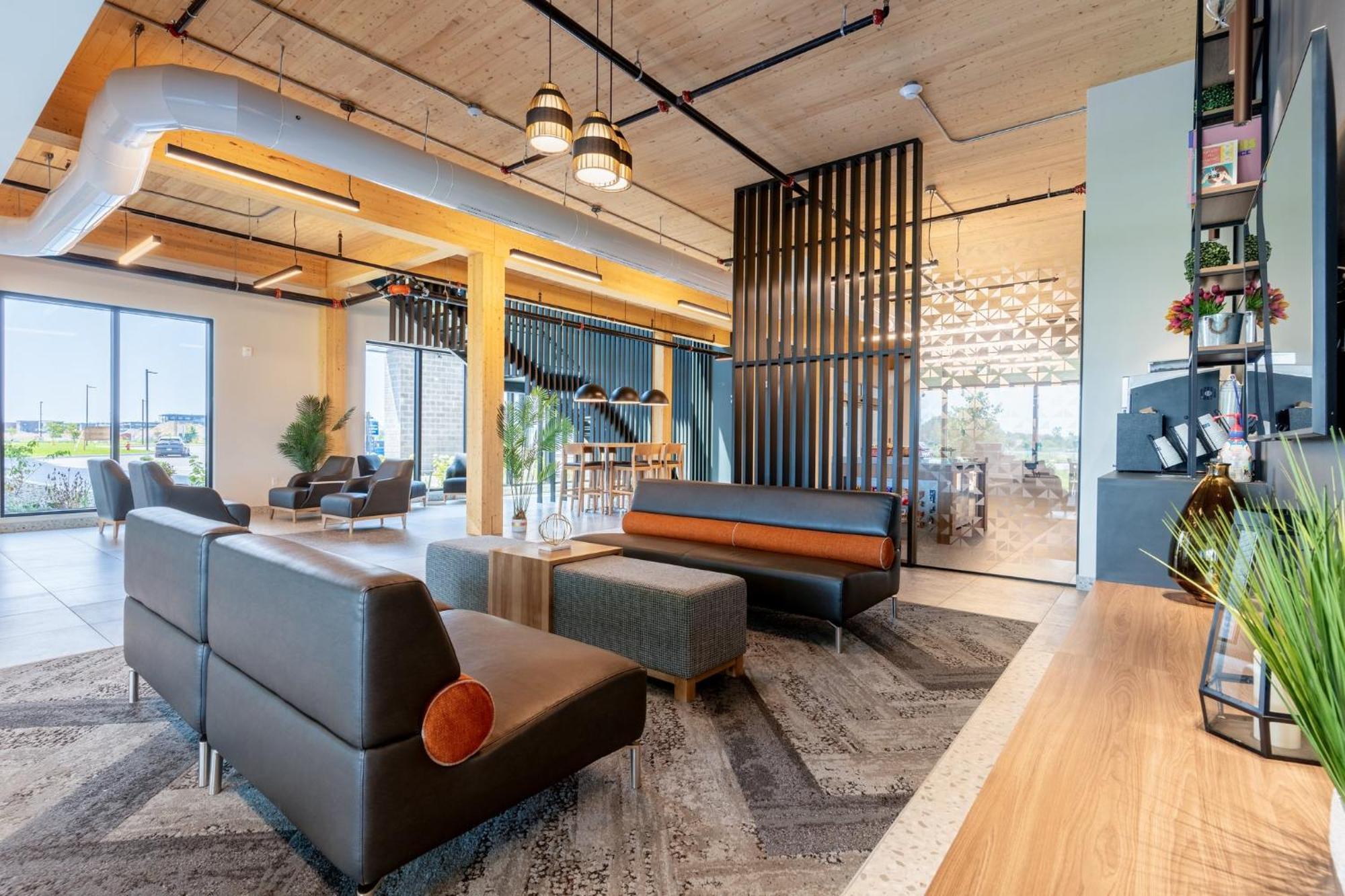 Holiday Inn Express & Suites - Trois Rivieres Ouest By Ihg Ngoại thất bức ảnh